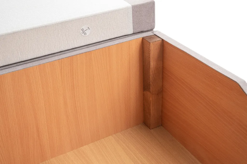 Plywood for divan beds