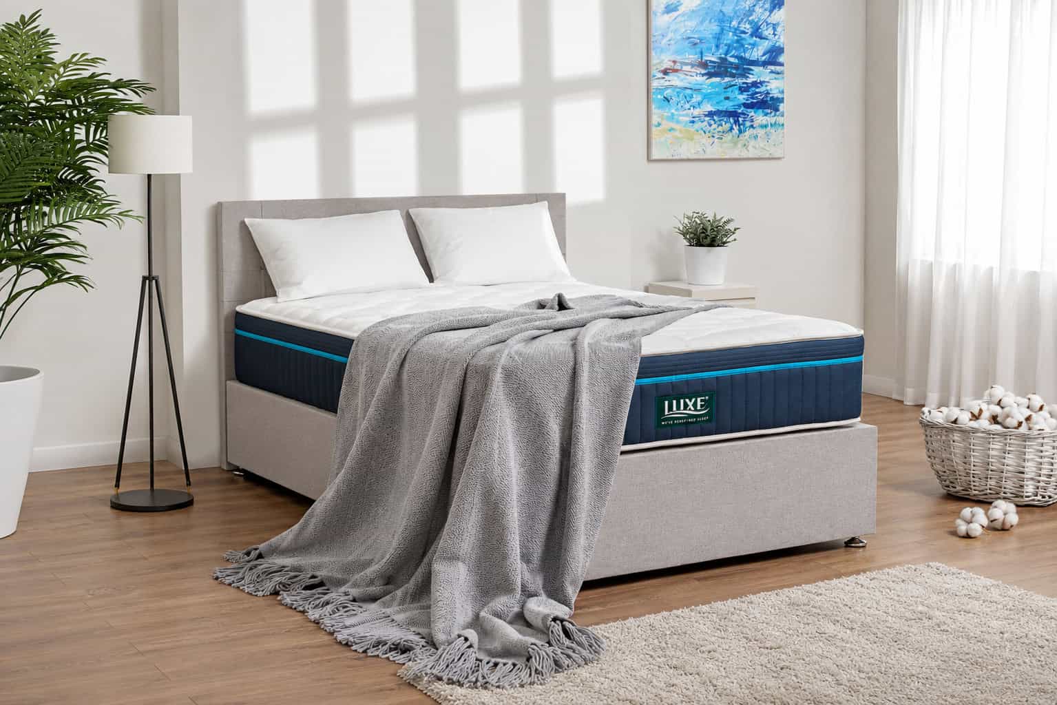 LuxeErgo 3400 hybrid mattress with temperature regulation