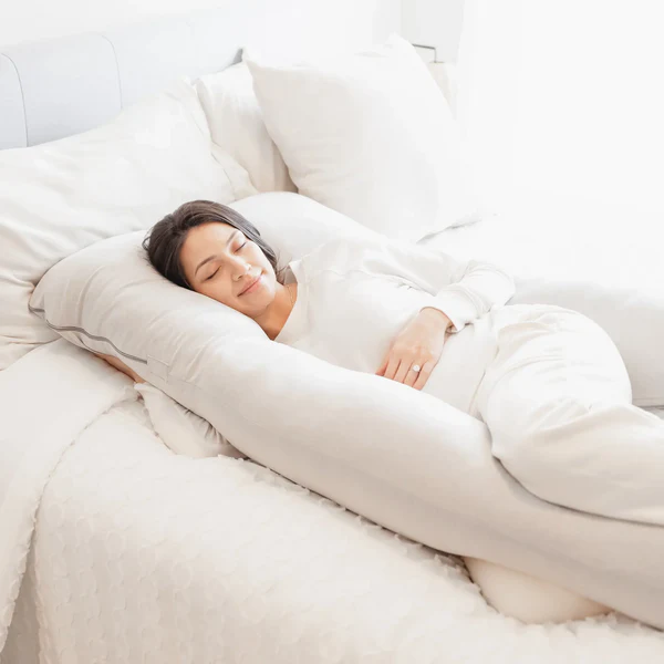 U-shaped pregnancy pillow